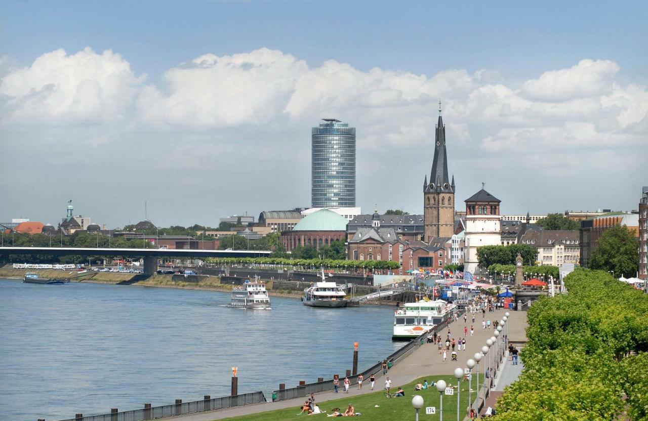 Hotel Zum Deutschen Eck Meerbusch Exterior photo
